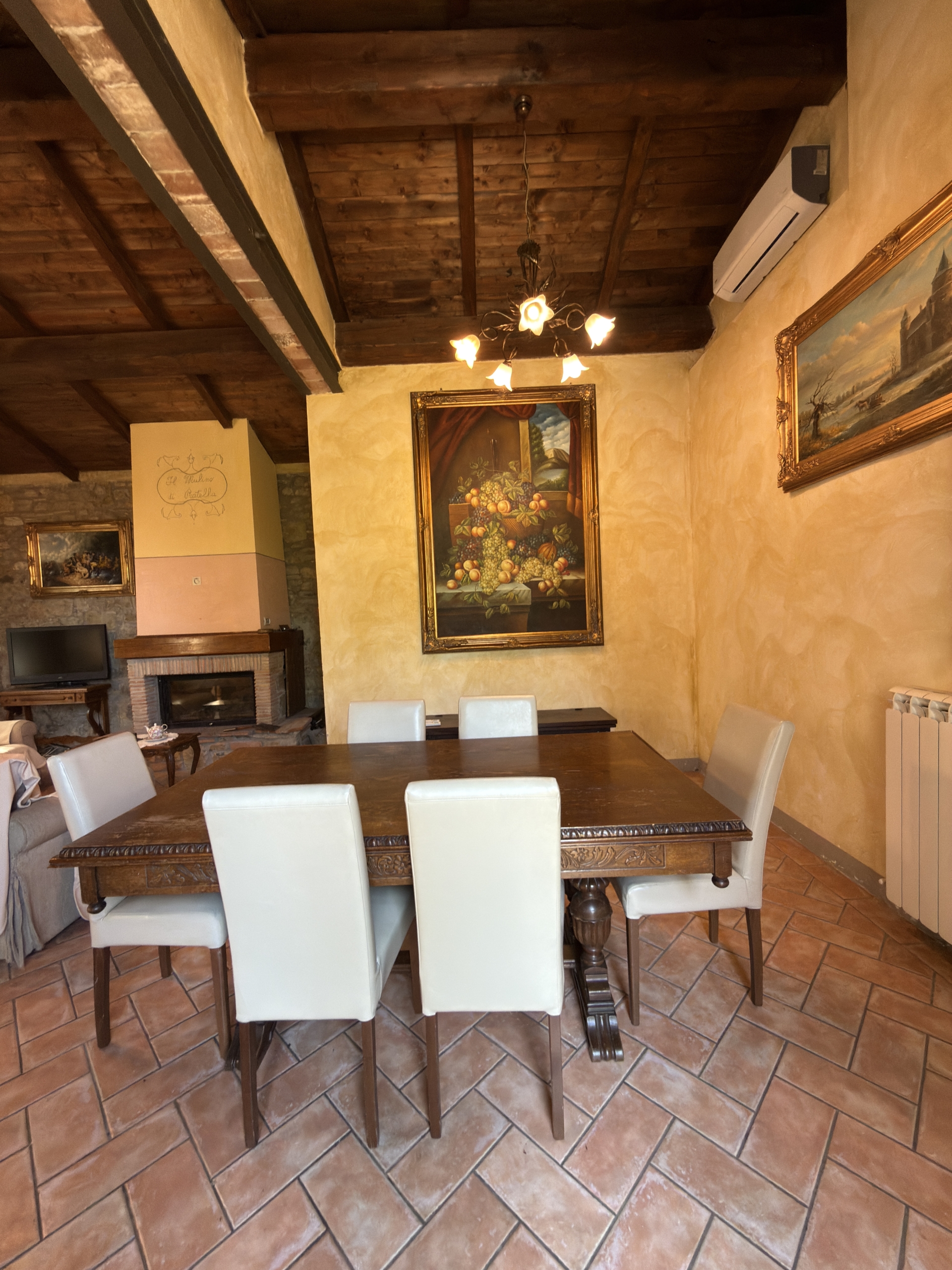 Tavolo da pranzo